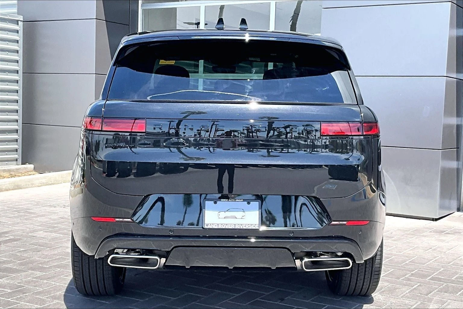 2026 Land Rover Range Rover Sport Plug-In Hybrid Dynamic SE (L461), 4/14
