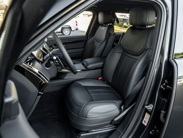 2026 Land Rover Range Rover Sport Plug-In Hybrid Dynamic SE (L461), 13/20