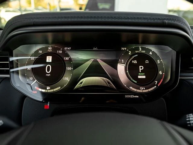 2026 Land Rover Range Rover Sport Plug-In Hybrid Dynamic SE (L461), 17/20