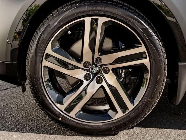 2026 Land Rover Discovery Tempest (L462), 11/20