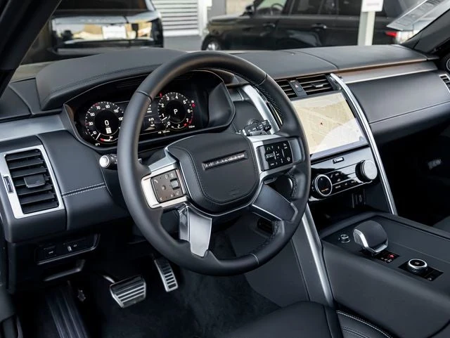 2026 Land Rover Discovery Tempest (L462), 15/20