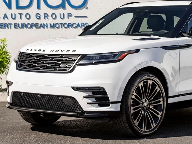2026 Land Rover Range Rover Velar Belgravia Edition (L560), 2/20