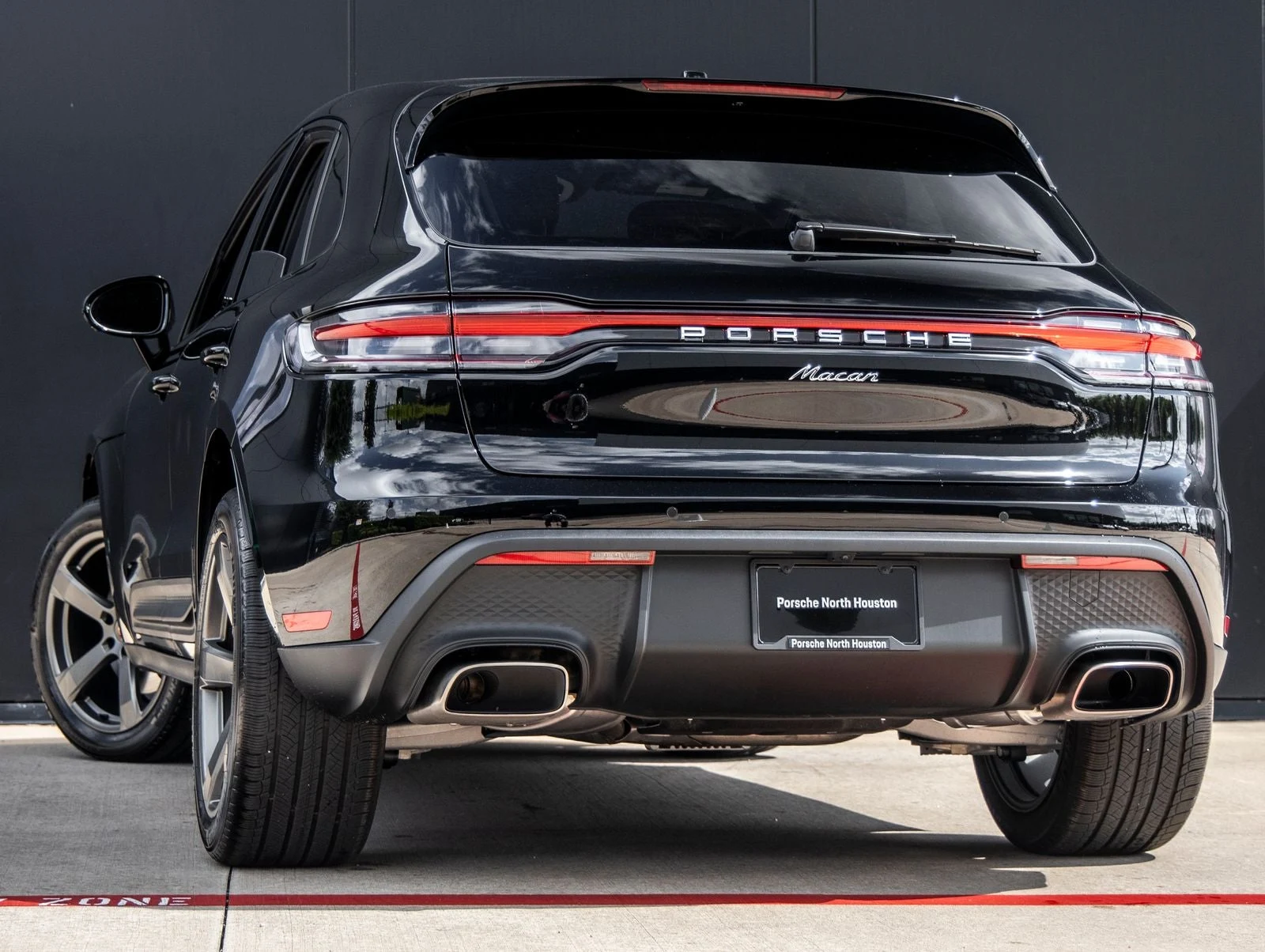 2026 Porsche Macan (95B), 3/20