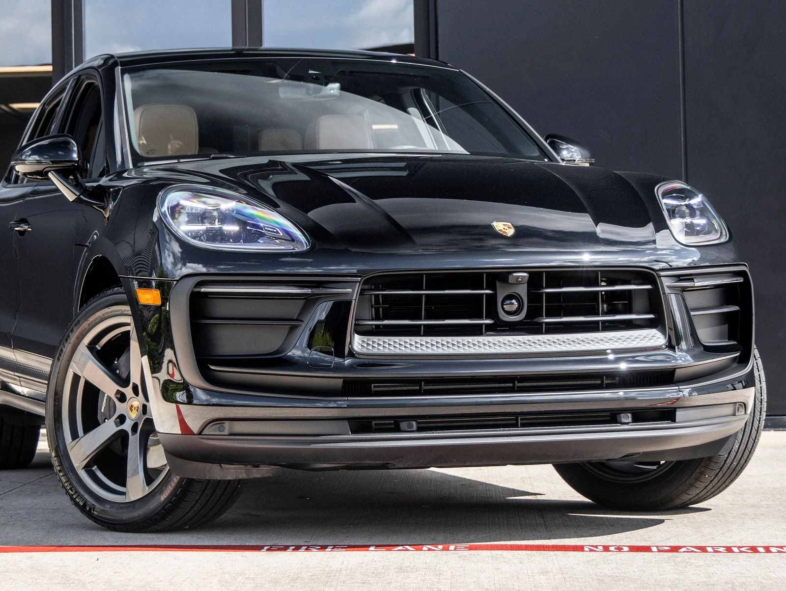 2026 Porsche Macan (95B), 9/20