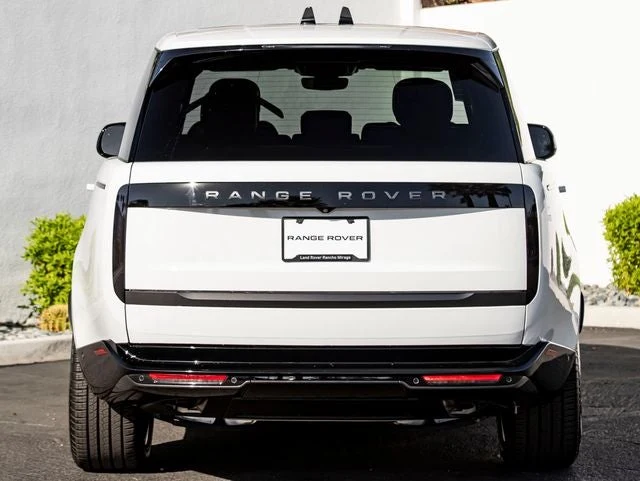 2026 Land Rover Range Rover Plug-In Hybrid SE (L460), 8/20