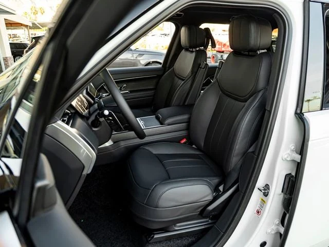 2026 Land Rover Range Rover Plug-In Hybrid SE (L460), 13/20