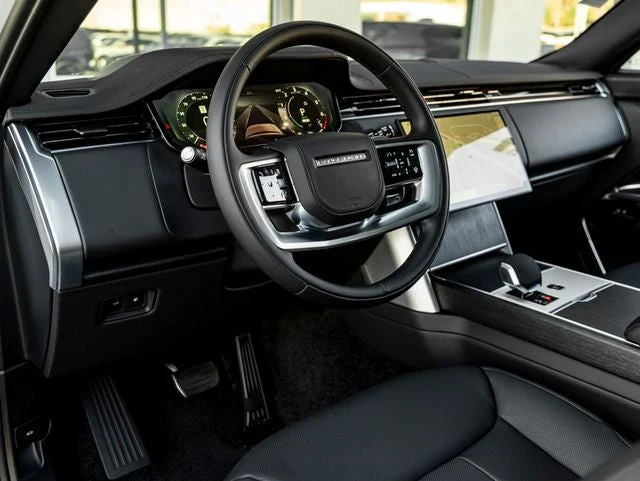 2026 Land Rover Range Rover Plug-In Hybrid SE (L460), 16/20