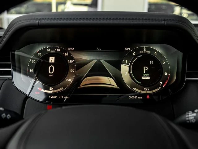 2026 Land Rover Range Rover Plug-In Hybrid SE (L460), 17/20