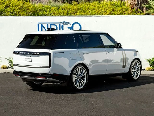 2026 Land Rover Range Rover SE LWB (L460), 6/20