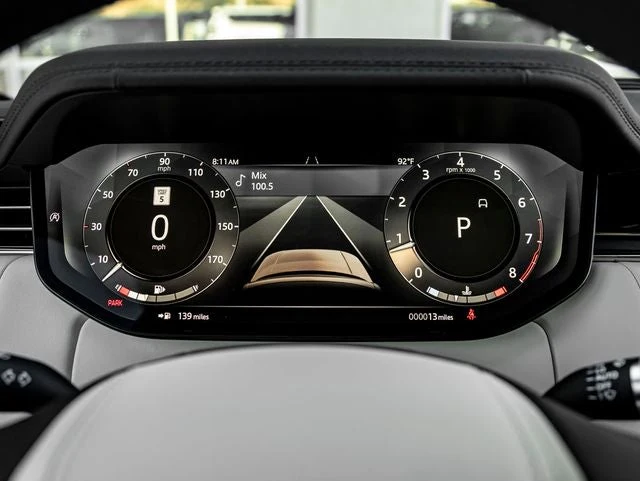 2026 Land Rover Range Rover SE LWB (L460), 17/20