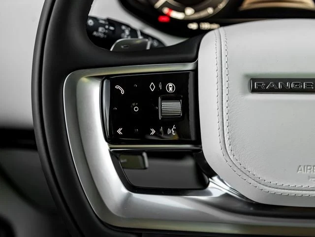 2026 Land Rover Range Rover SE LWB (L460), 20/20