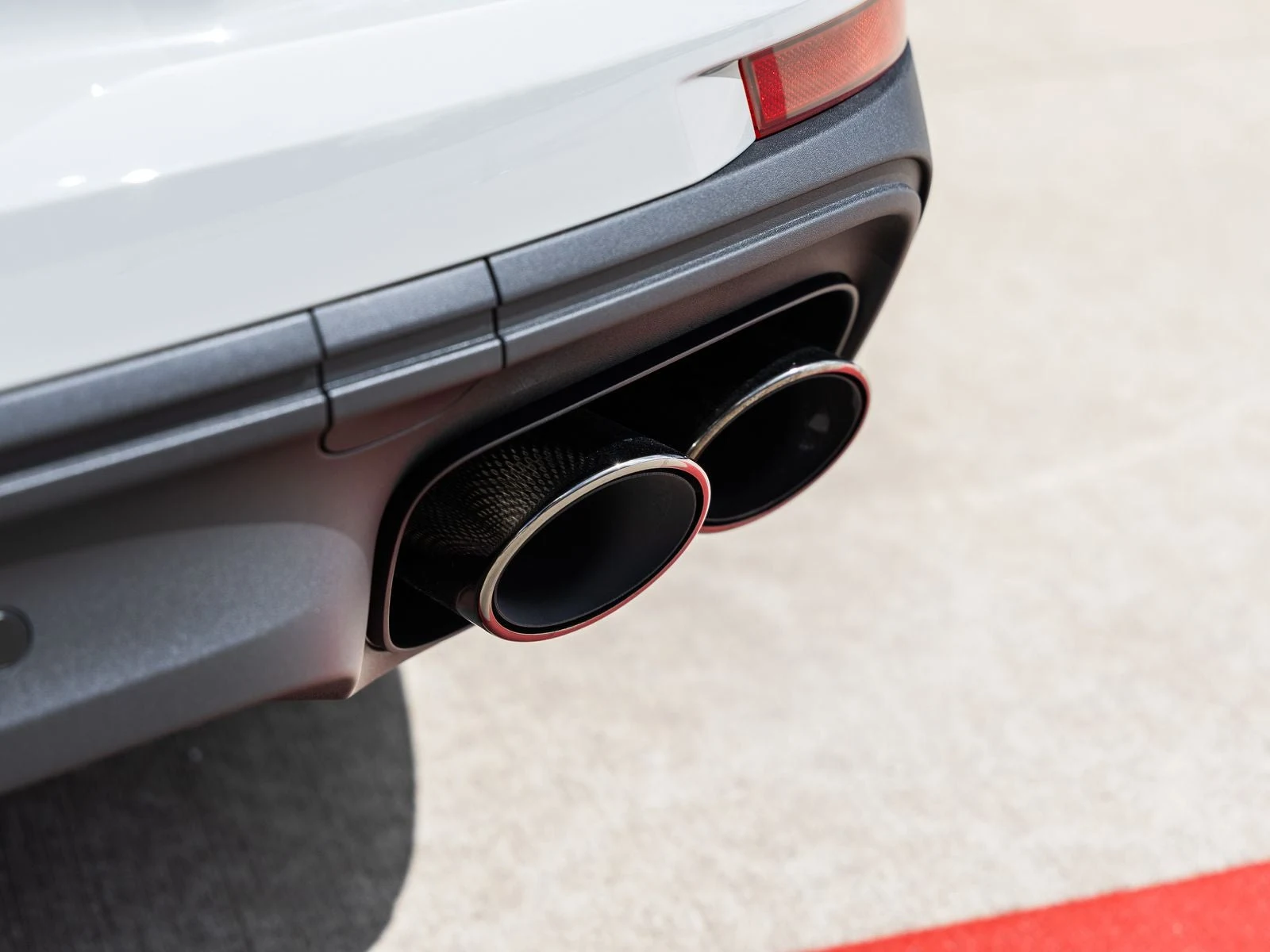2026 Porsche Panamera 4 (976), 16/20