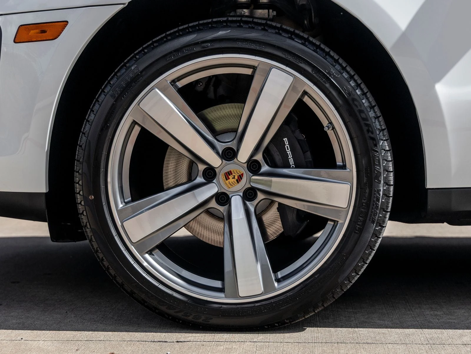 2026 Porsche Macan (95B), 15/20