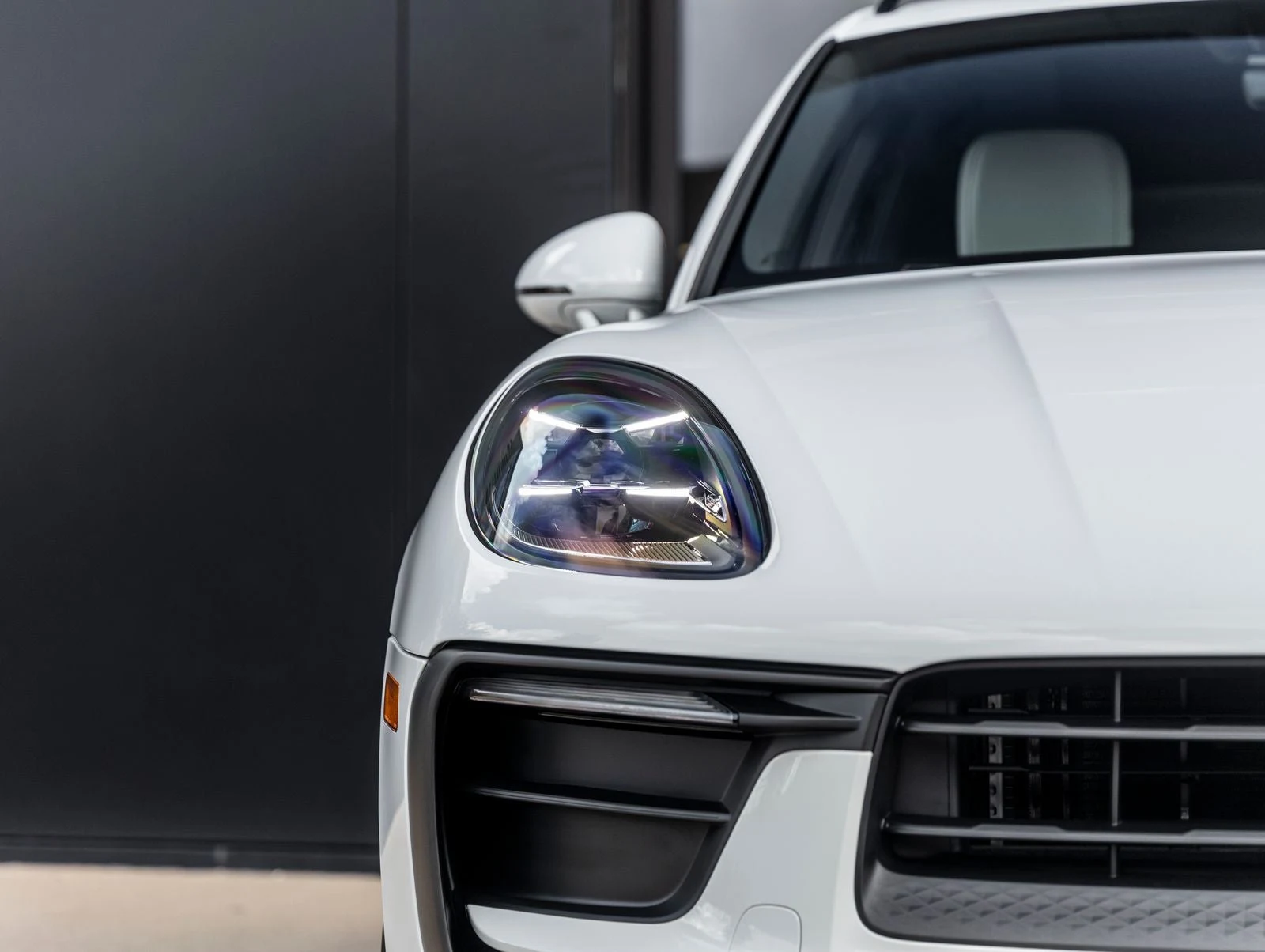 2026 Porsche Macan (95B), 18/20