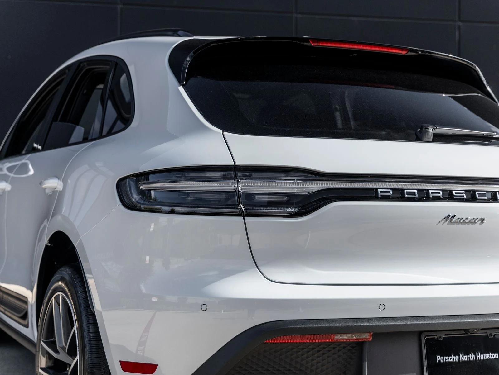 2026 Porsche Macan (95B), 14/20