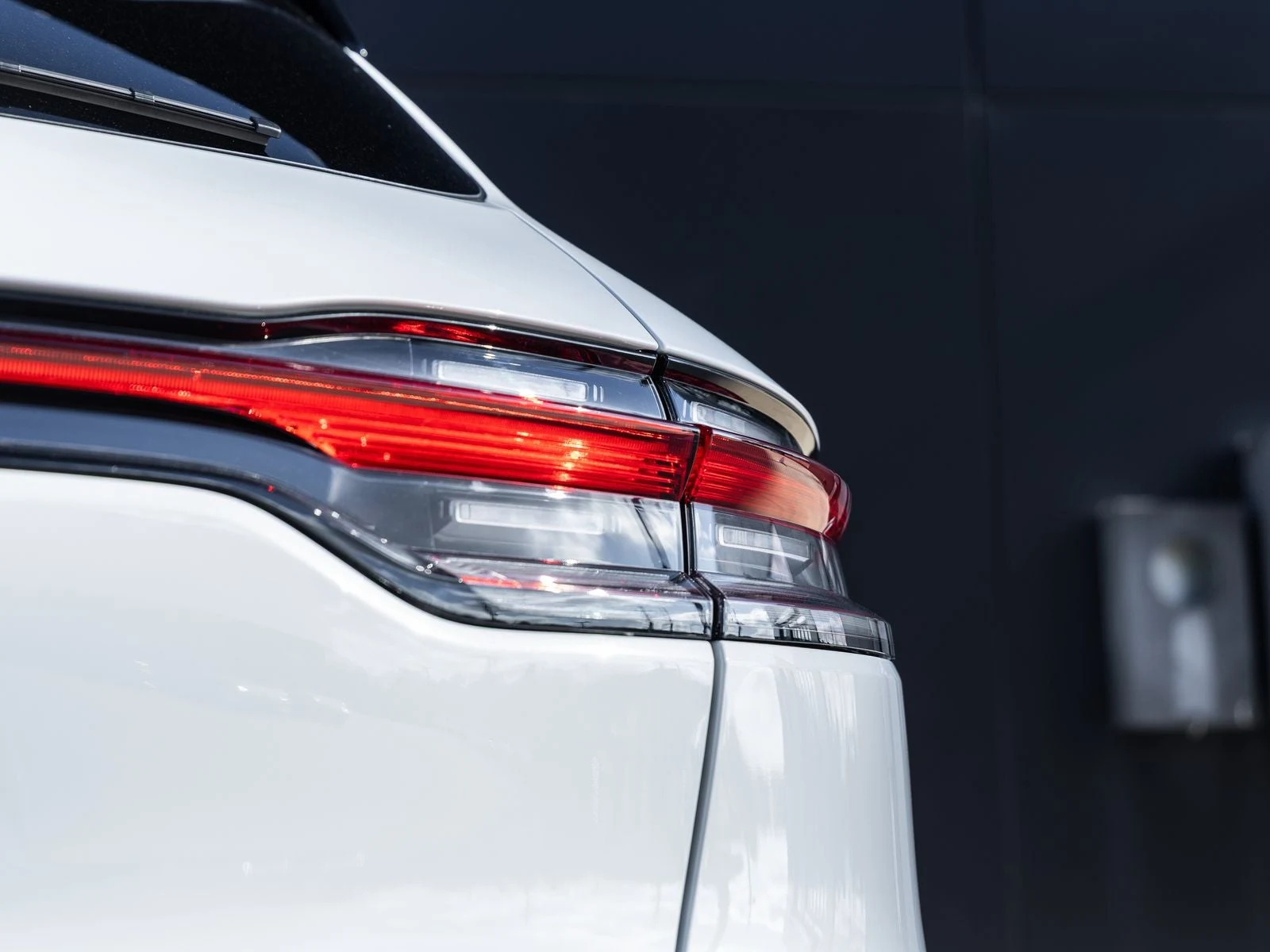 2026 Porsche Macan (95B), 15/20
