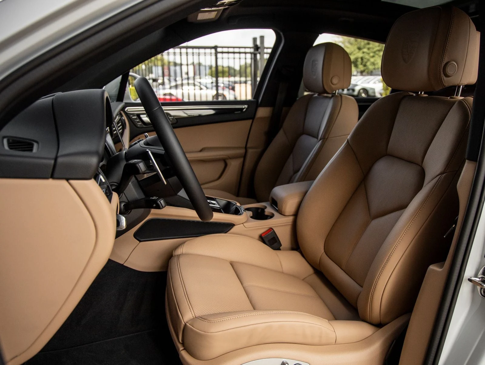 2026 Porsche Macan (95B), 5/20