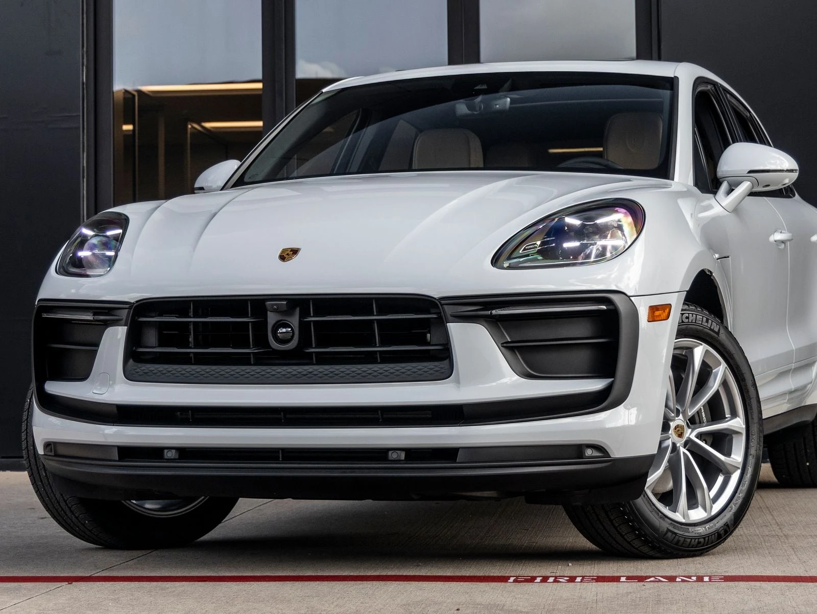 2026 Porsche Macan (95B), 7/20