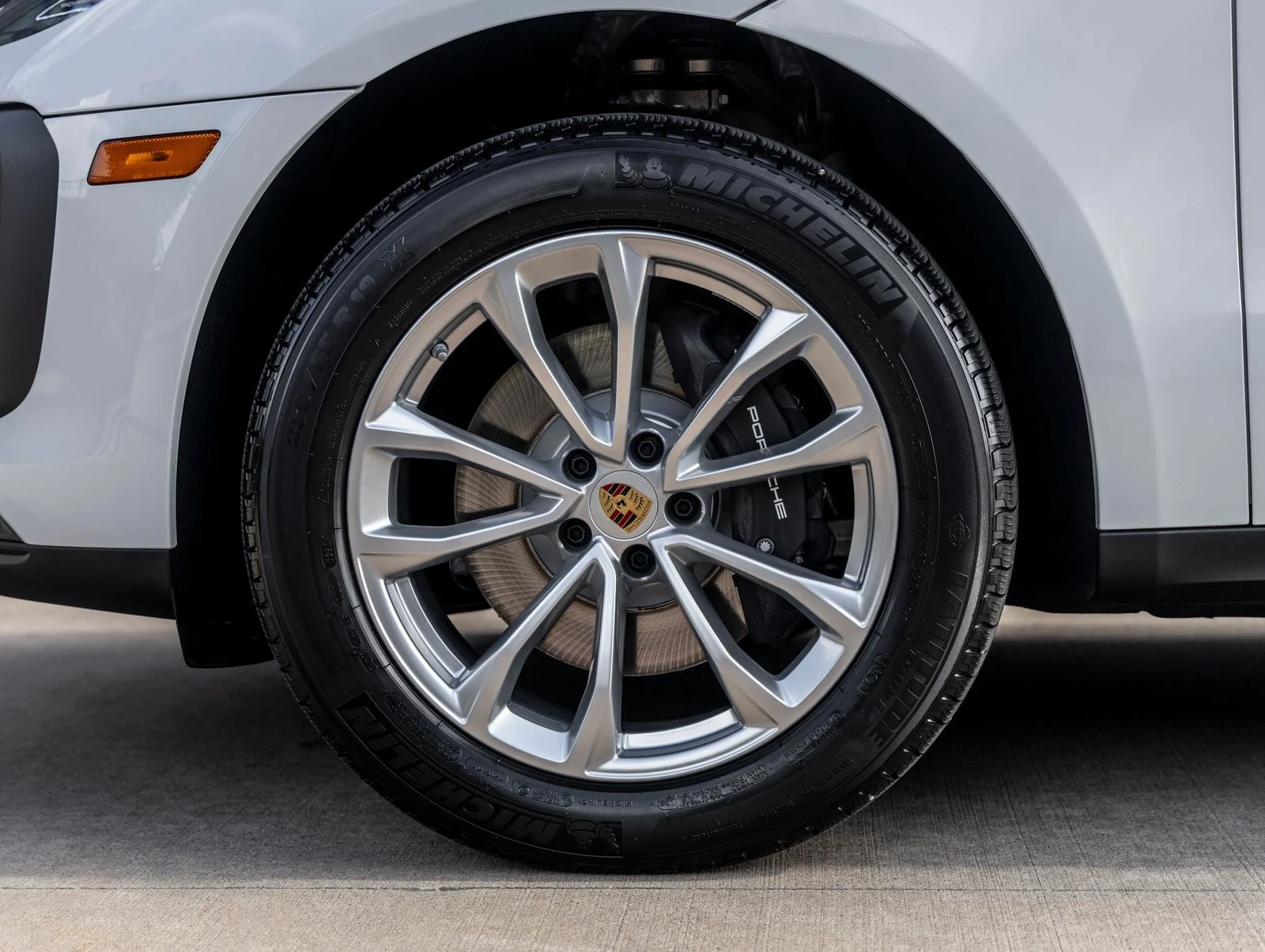 2026 Porsche Macan (95B), 15/20