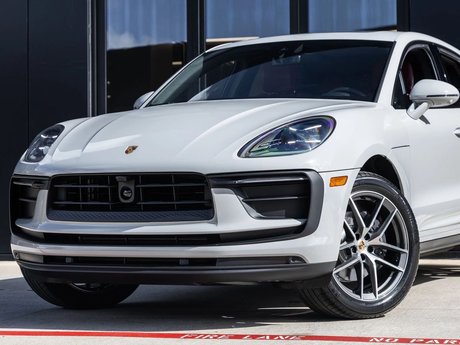 2026 Porsche Macan (95B), 7/20