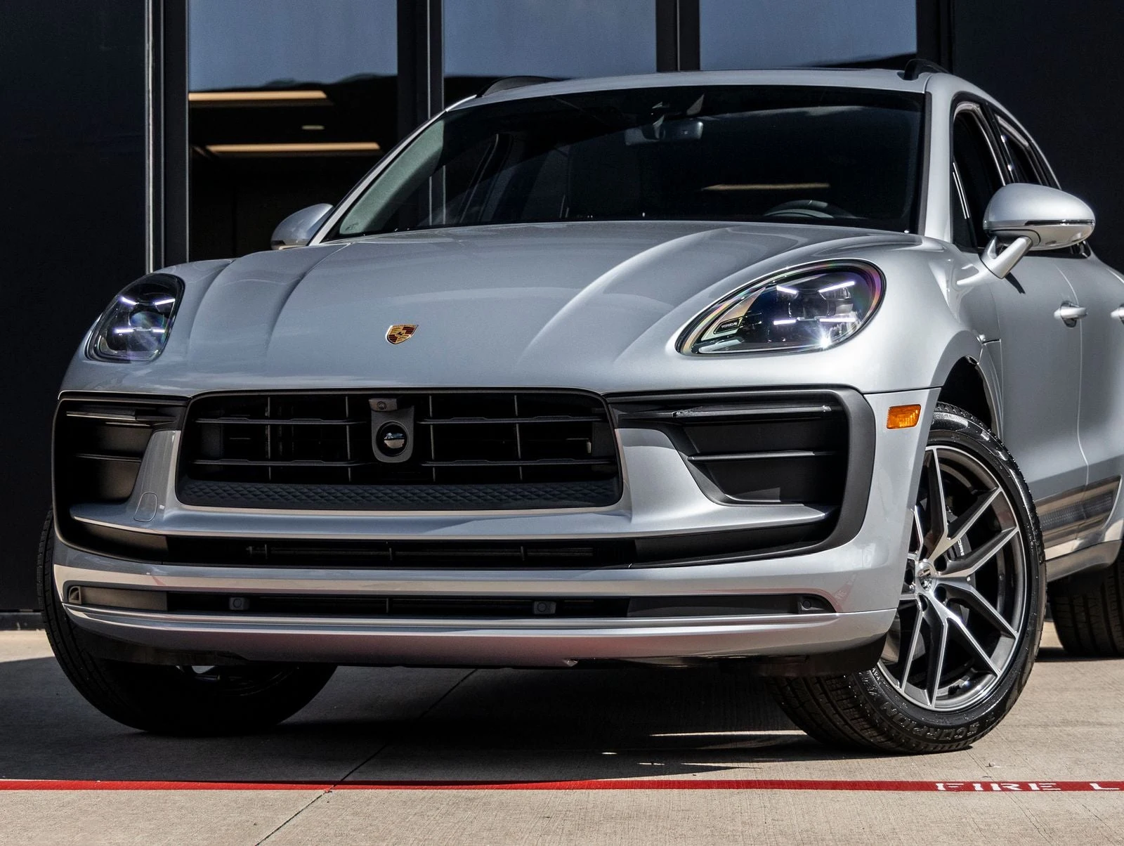 2026 Porsche Macan (95B), 7/20