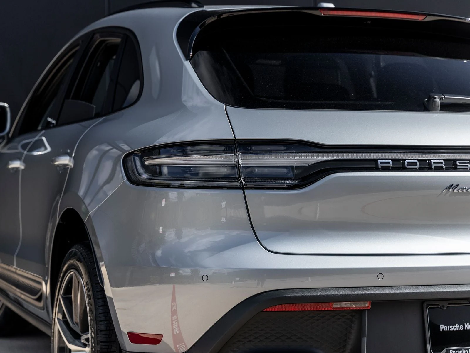 2026 Porsche Macan (95B), 14/20