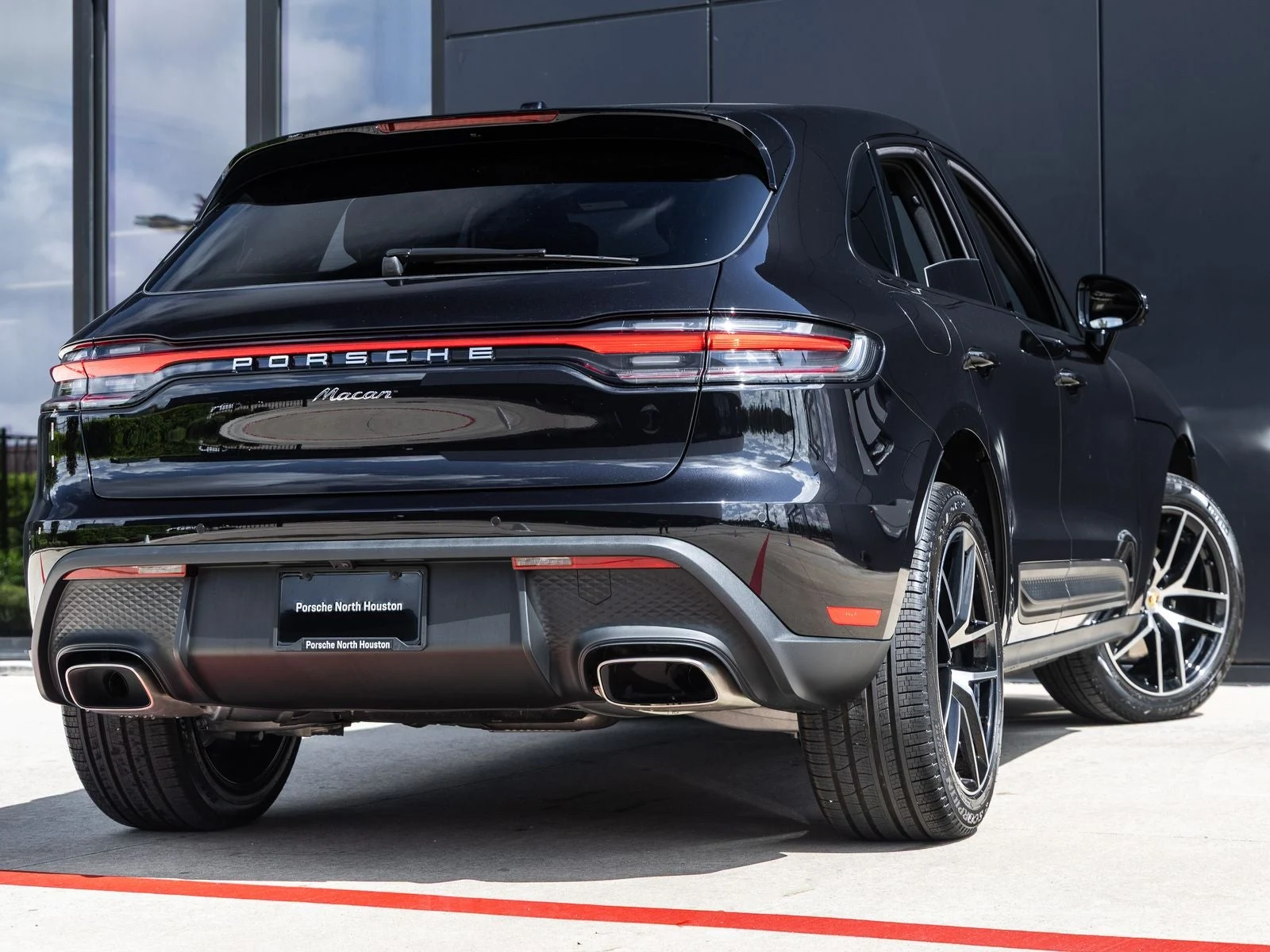 2026 Porsche Macan (95B), 11/20