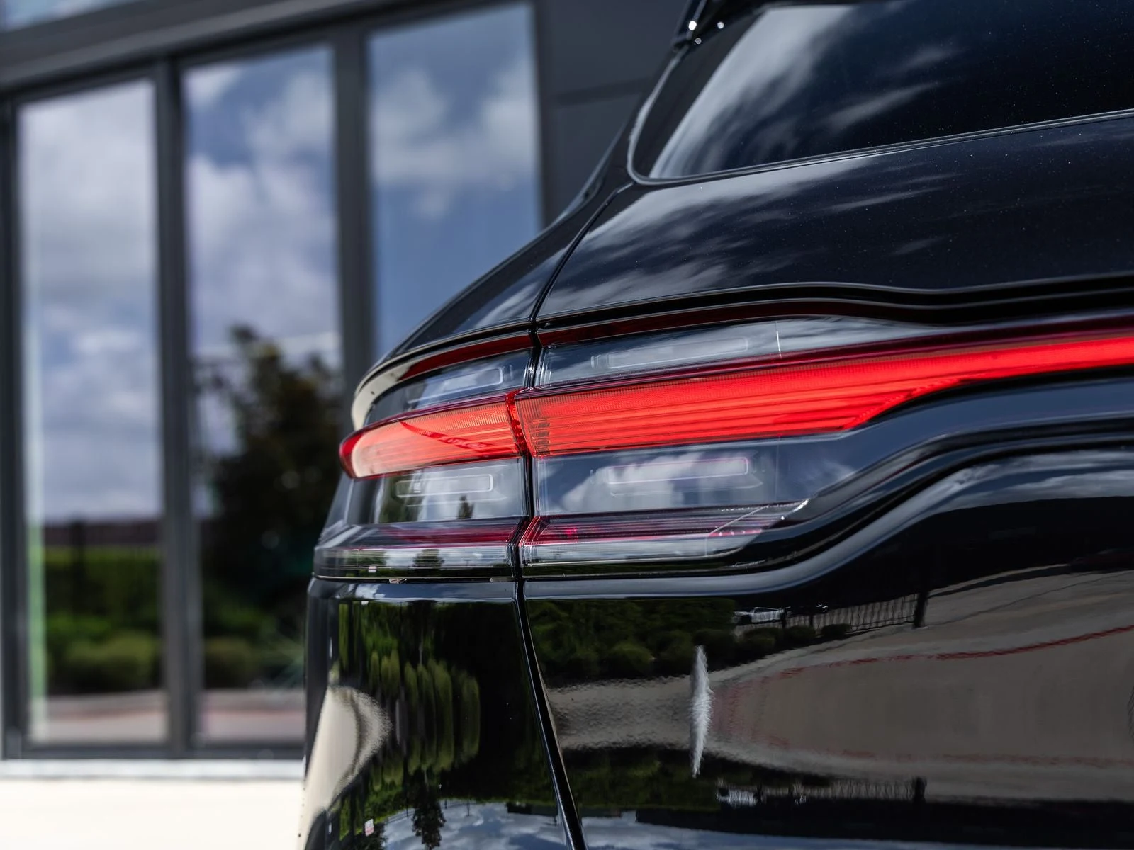 2026 Porsche Macan (95B), 14/20
