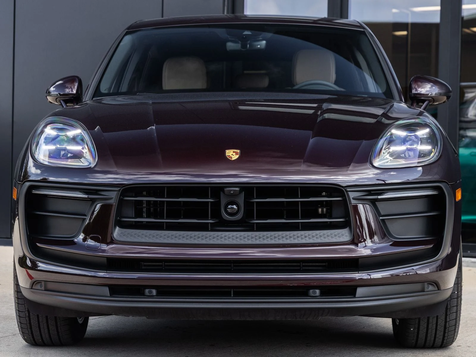 2026 Porsche Macan (95B), 8/20