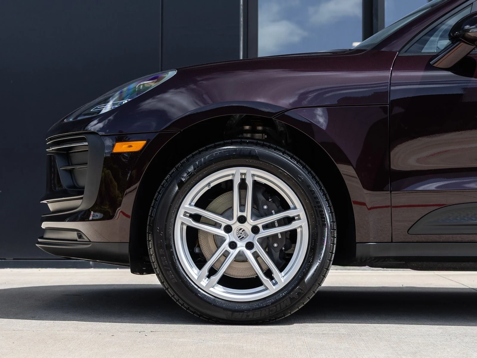 2026 Porsche Macan (95B), 13/20