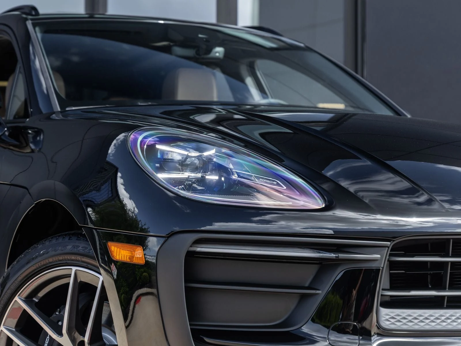 2026 Porsche Macan (95B), 20/20