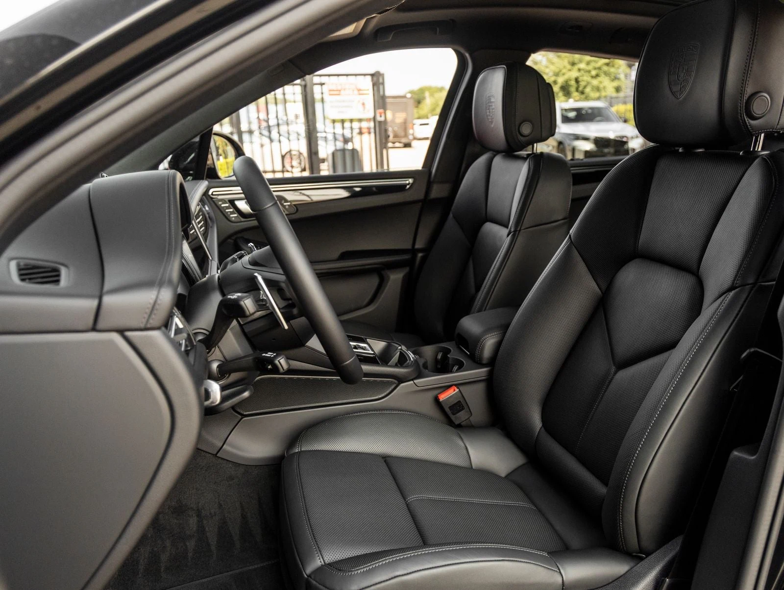 2026 Porsche Macan (95B), 5/20