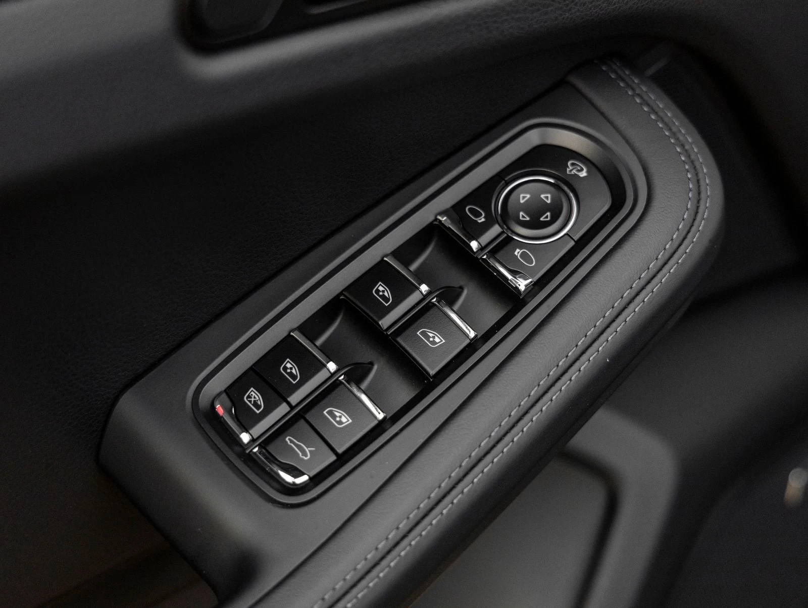 2026 Porsche Macan (95B), 17/20