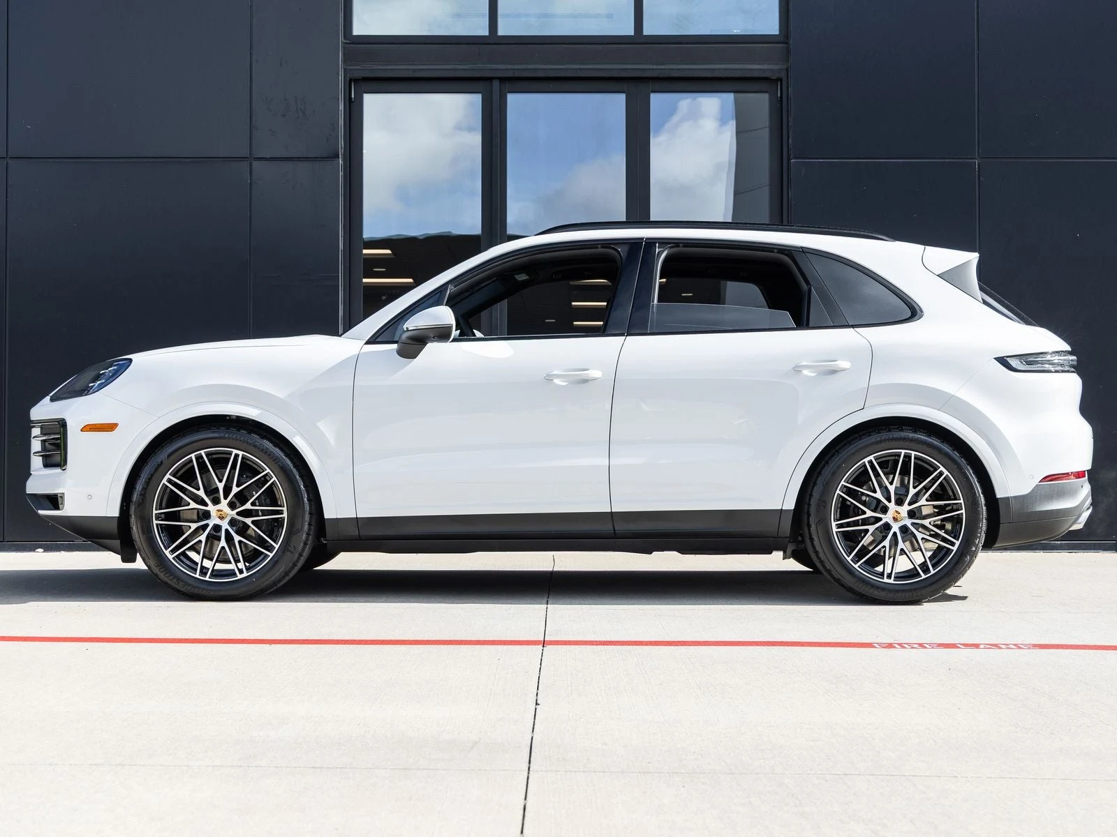 2026 Porsche Cayenne (3rd Generation), 2/20