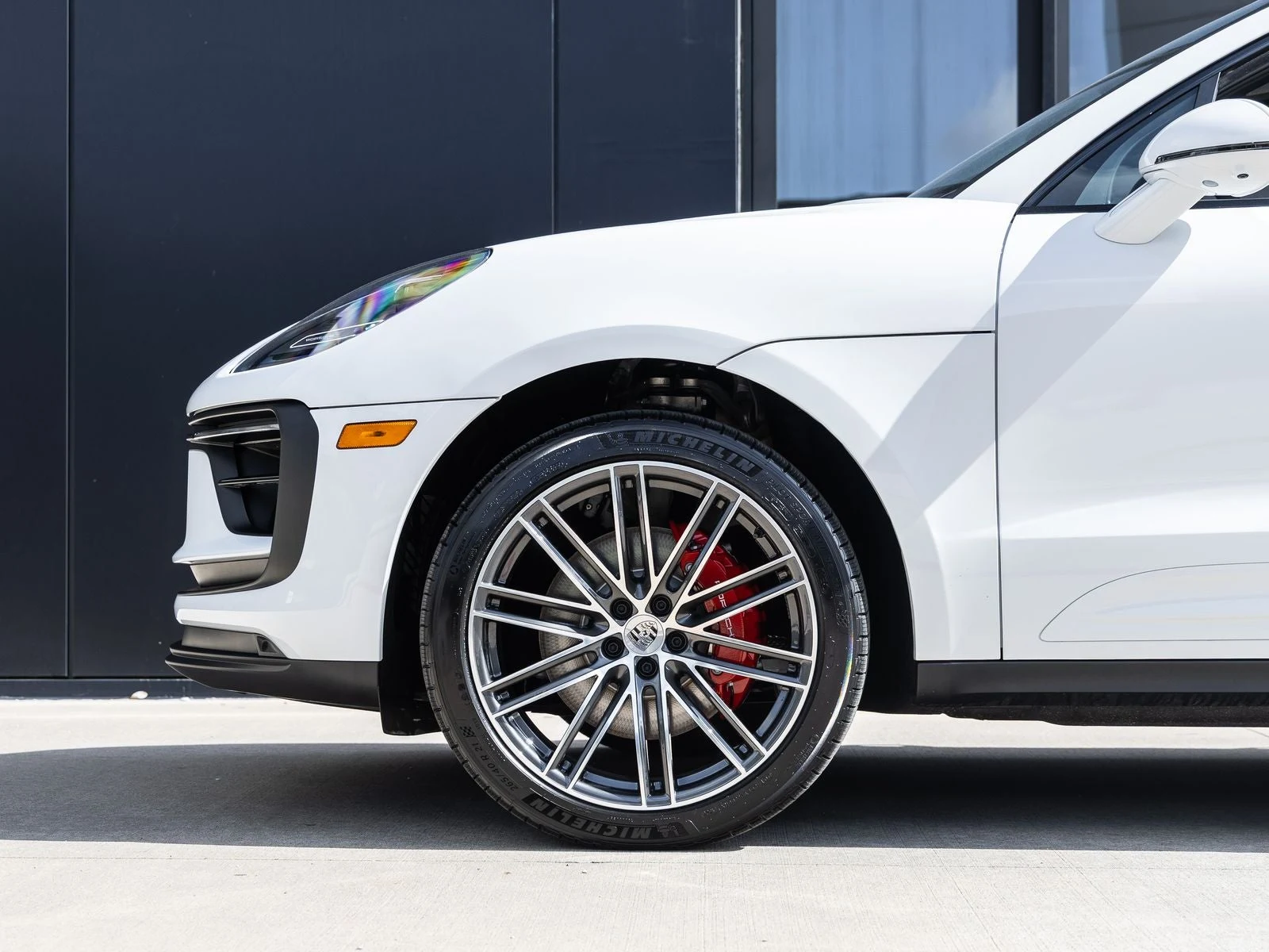 2026 Porsche Macan S (95B), 13/20