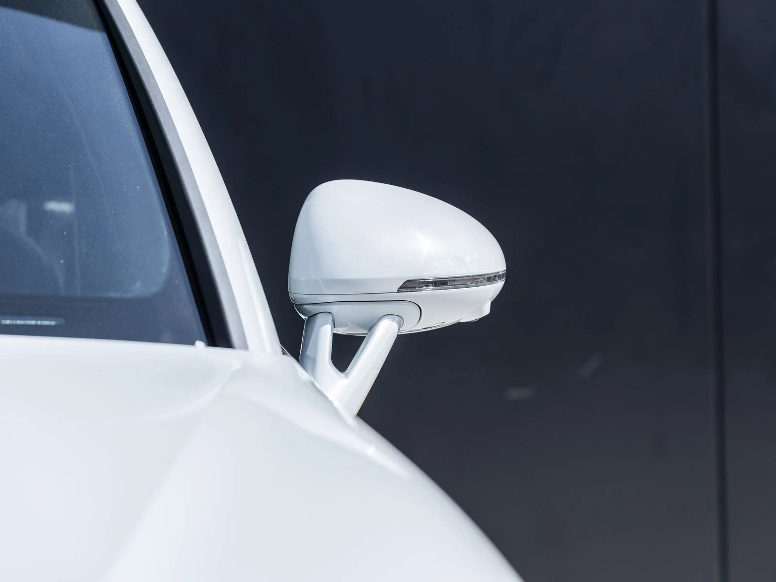 2026 Porsche Macan S (95B), 19/20