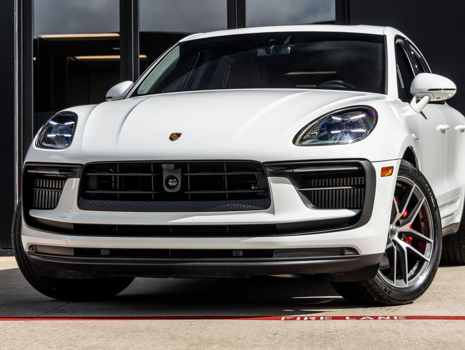 2026 Porsche Macan S (95B), 7/20