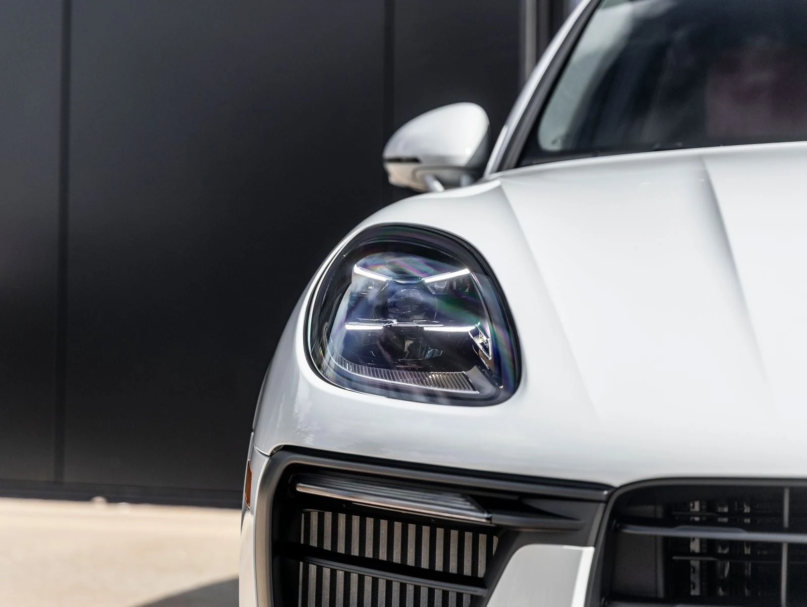 2026 Porsche Macan S (95B), 18/20
