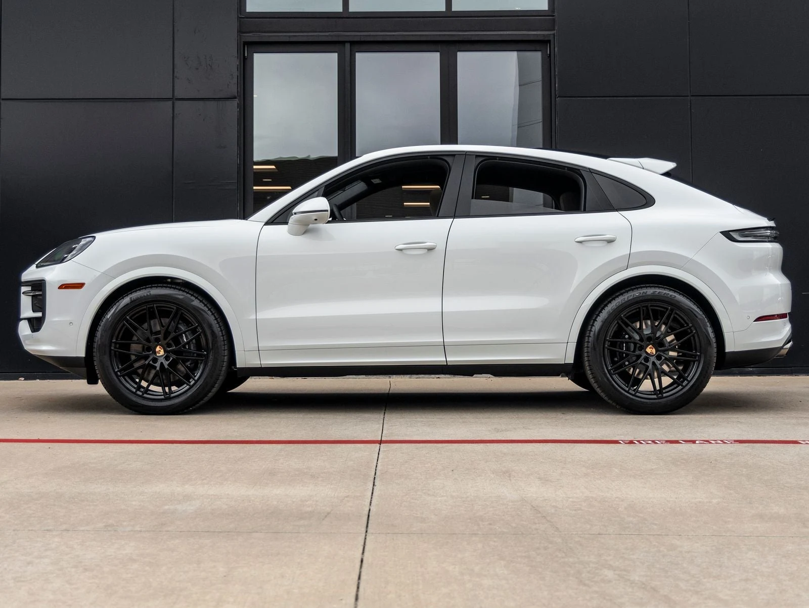 2026 Porsche Cayenne Coupé (3rd Generation), 2/20