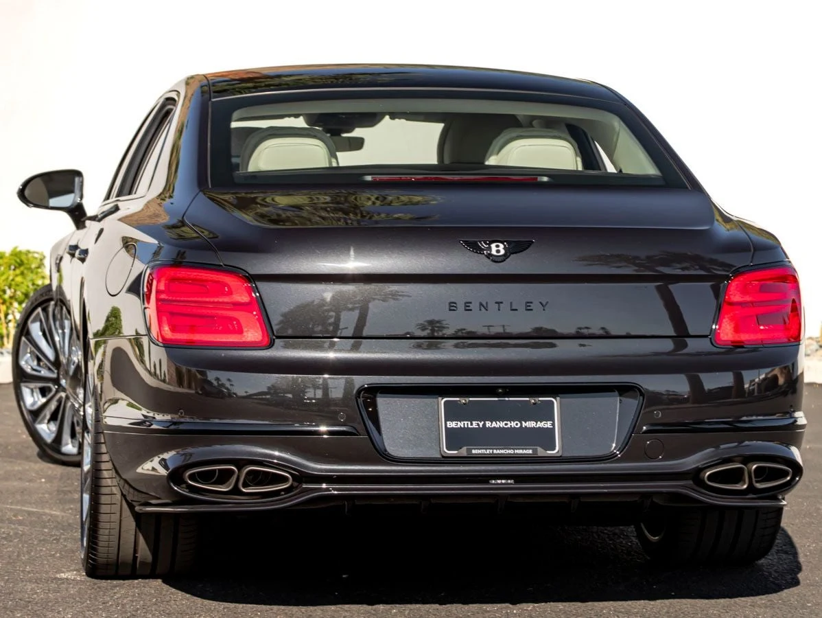 2026 Bentley Flying Spur V8 (4th Generation), 3/20