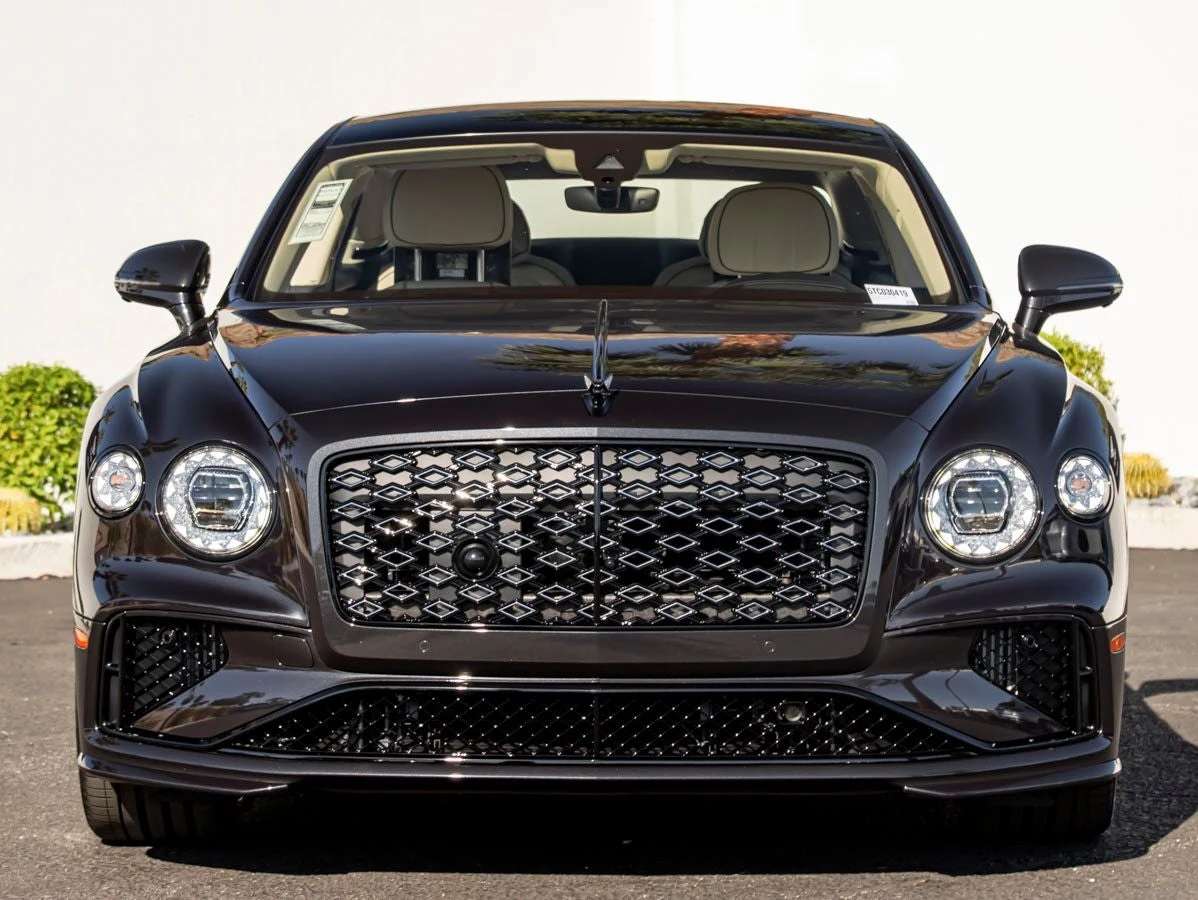 2026 Bentley Flying Spur V8 (4th Generation), 7/20