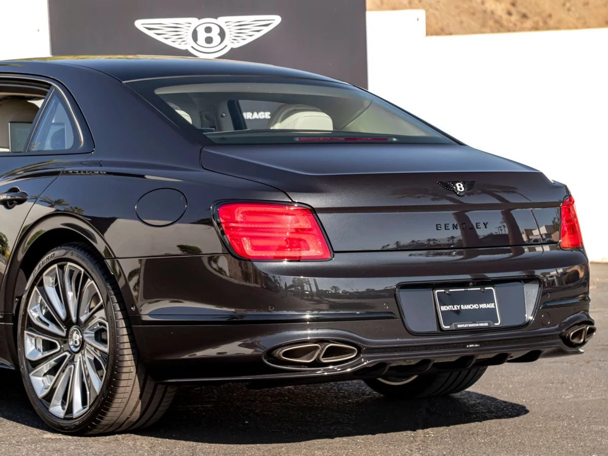 2026 Bentley Flying Spur V8 (4th Generation), 12/20