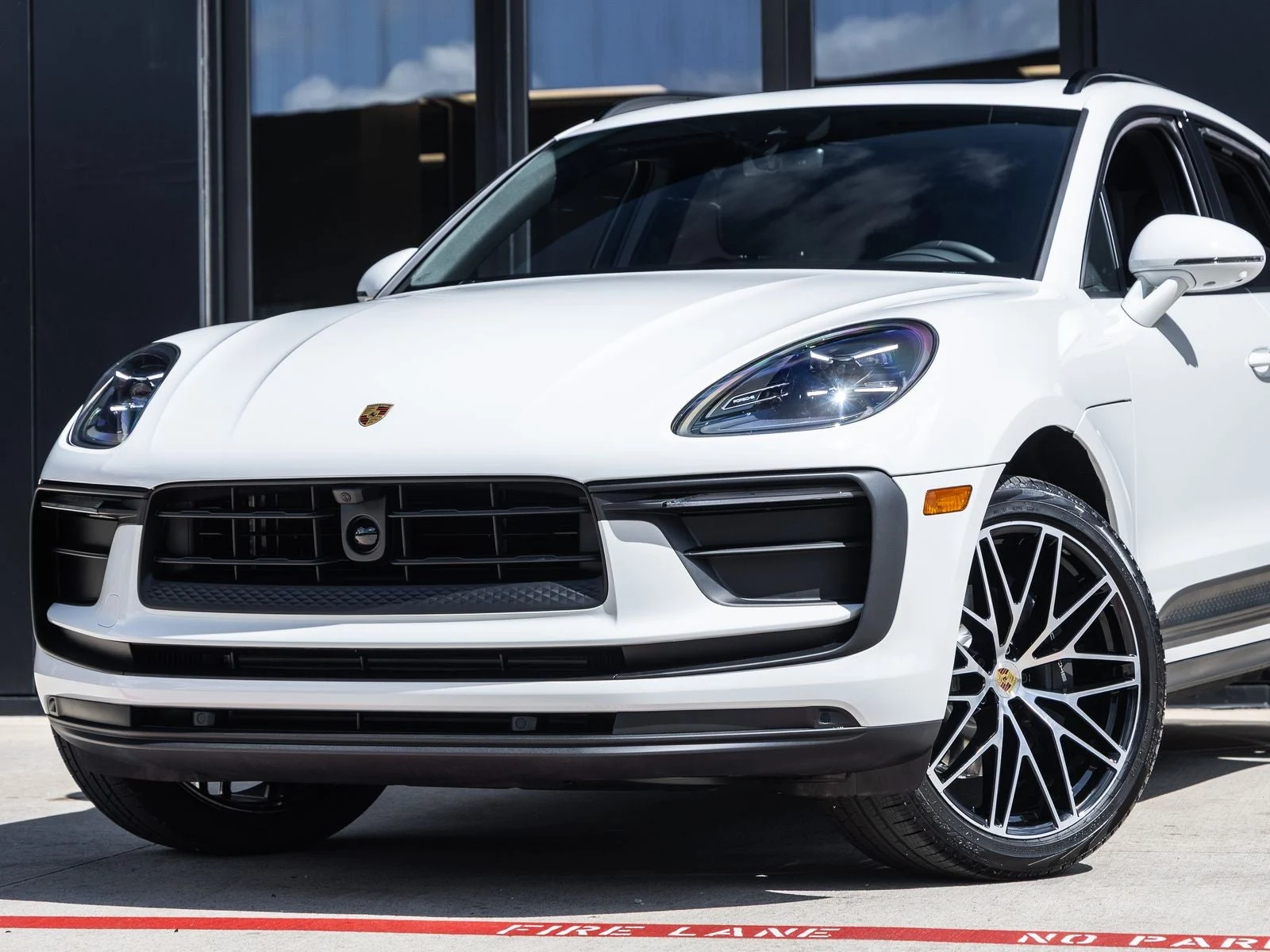 2026 Porsche Macan (95B), 7/20