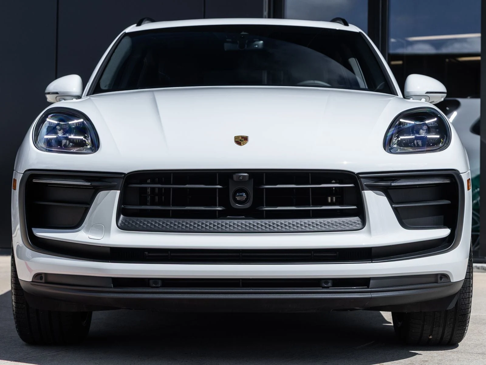 2026 Porsche Macan (95B), 8/20