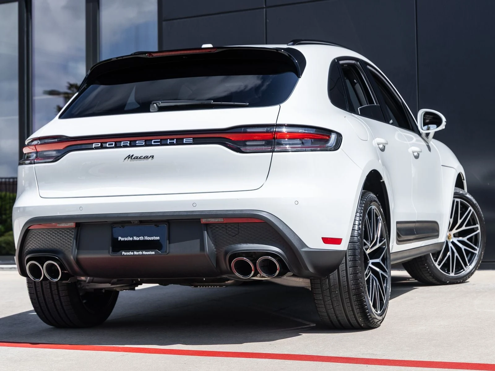 2026 Porsche Macan (95B), 11/20