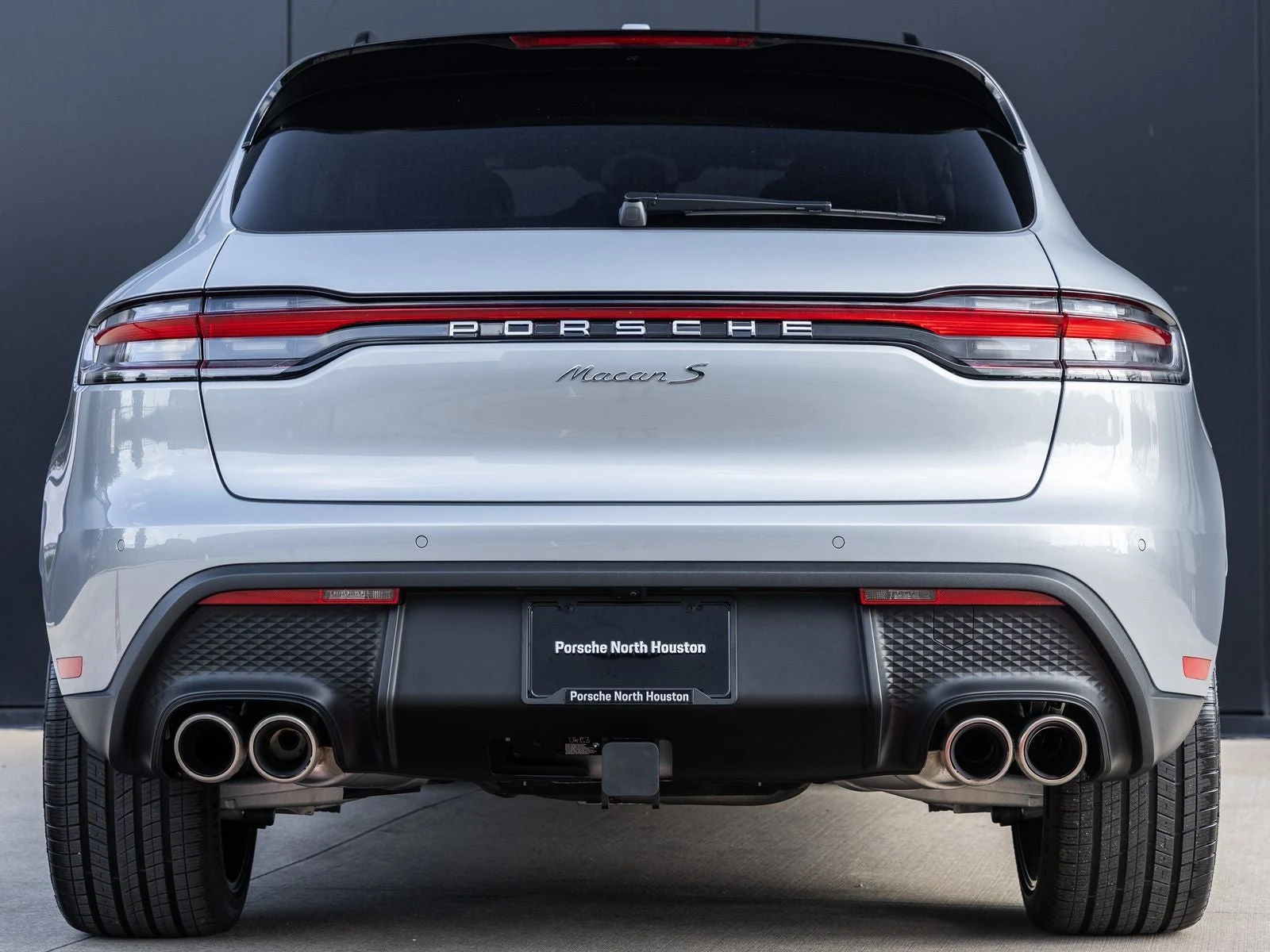 2026 Porsche Macan S (95B), 10/20