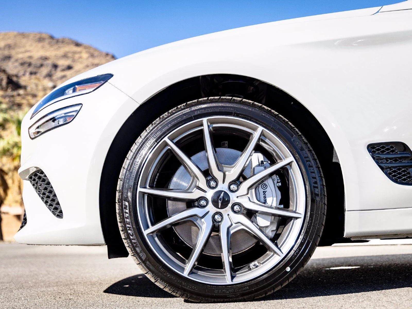 2026 Genesis G70 2.5T Prestige (2020 Update), 4/20