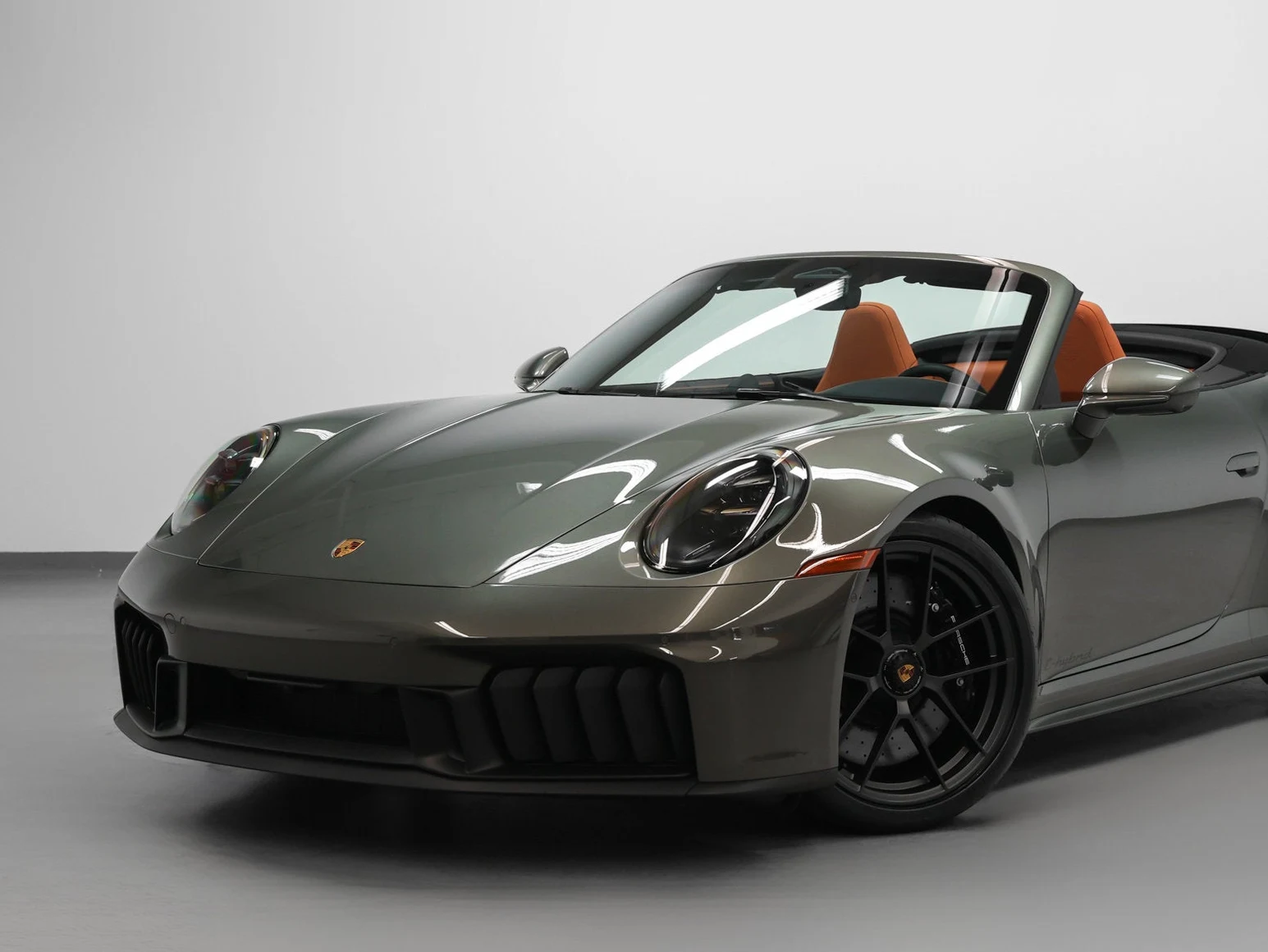 2026 Porsche 911 Carrera GTS Cabriolet (992.2), 6/20