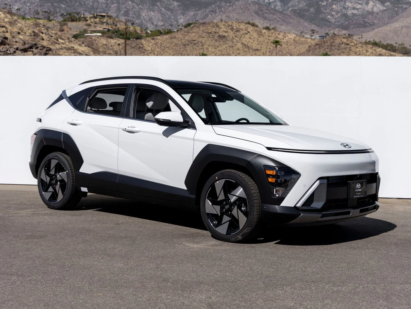 2027 Hyundai Kona Limited (SX2), 8/20