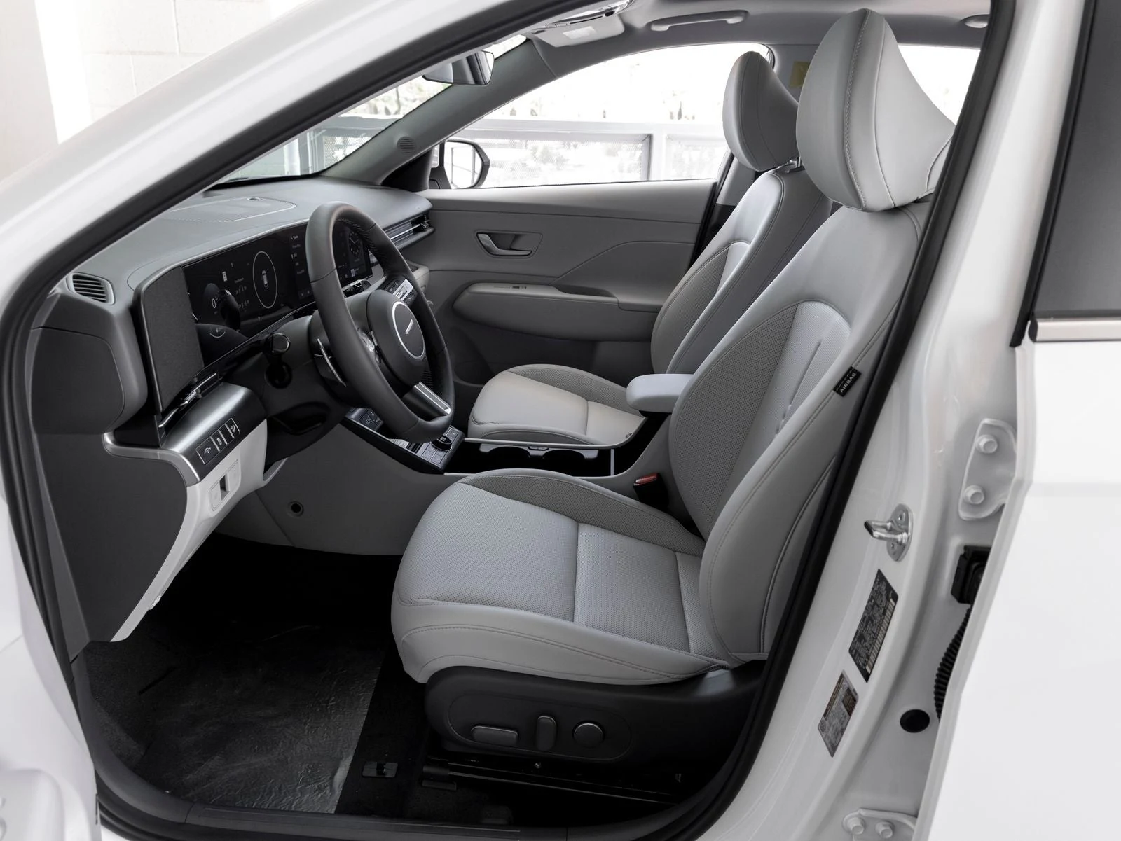 2027 Hyundai Kona Limited (SX2), 11/20